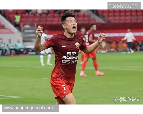 足球明星是否真的有高人气和影响力的深度探讨 足球明星是否真的有高人气和影响力的深度探讨