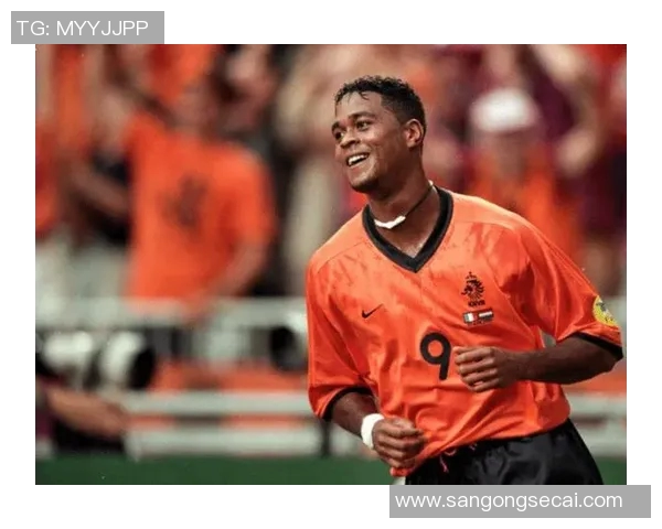 丹麦足球明星盘点红色战袍下的传奇球员与他们的辉煌成就